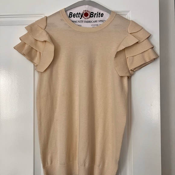 Neiman Marcus Cashmere Collection, flutter sleeve sweater - Picture 6 of 6